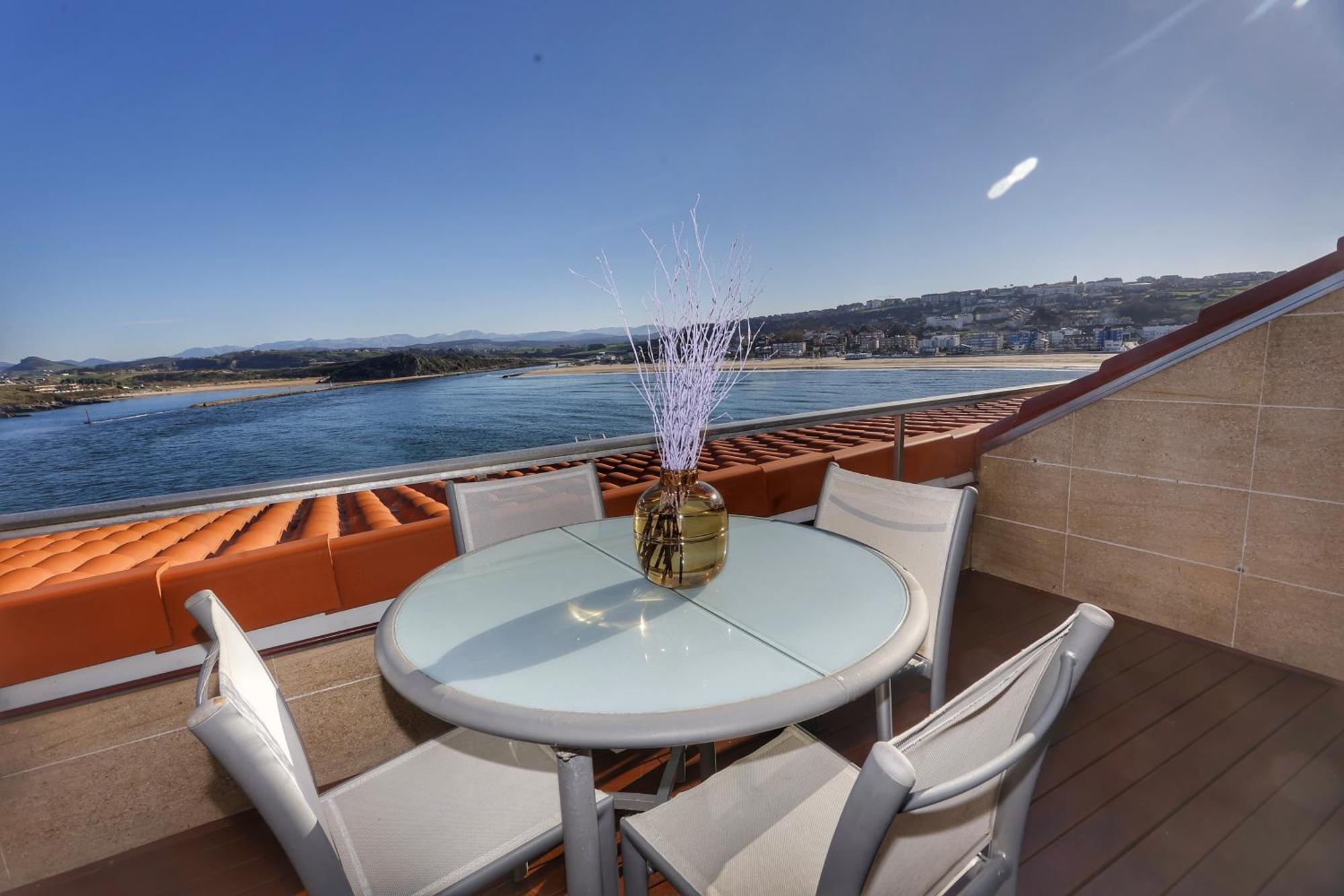 Apartamento Piso sobre mar junto al Faro de Suances Exterior foto